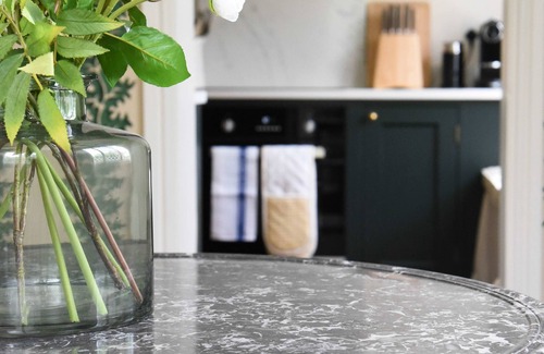Henley Casa | South Lodge North Lodge Luxury Accommodation