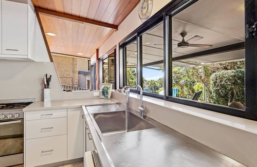 Point Lookout Casa | South Passage Beach House | by Discover Stradbroke