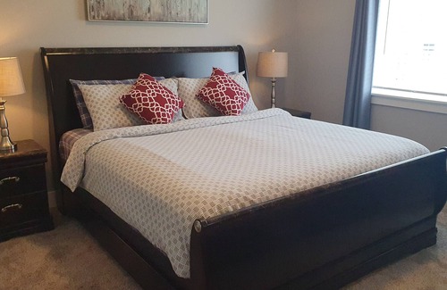 Salem Casa | South Salem - Close to I-5 and Costco, easy Shop and Eat