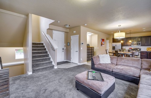 South Salt Lake Casa | South Salt Lake Home w/ Hot Tub: 7 Mi to Downtown