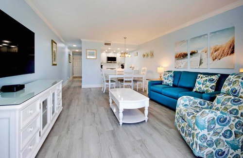 Captiva Casa | South Seas Beach Villa 2212: Your Captiva Island Oasis with Gulf Views