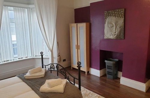 South Shields Apartamento | South Shield's Hidden Gem Garnet 3 Bedroom Apartme