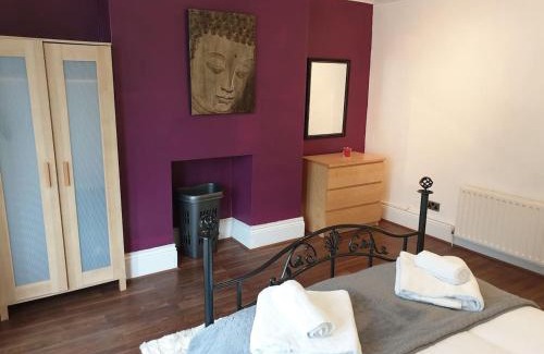 South Shields Apartamento | South Shield's Hidden Gem Garnet 3 Bedroom Apartme