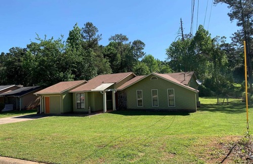 Fairburn Casa | South side Getaway
