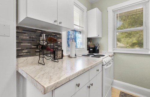 Palma Ceia Apartamento | South Tampa: Near Hyde Park, Near Bayshore, Near Downtown