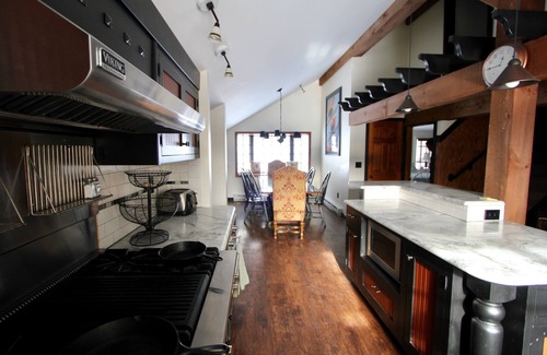 Killington Chalet De Esquí | South View Lodge, el cine de lujo de Killington