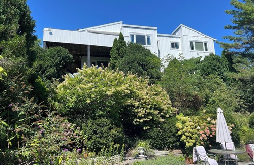 Shinnecock Hills Casa | Southampton Private Retreat with Ocean Views