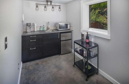 Richmond Casa | Southeast Portland Retreat