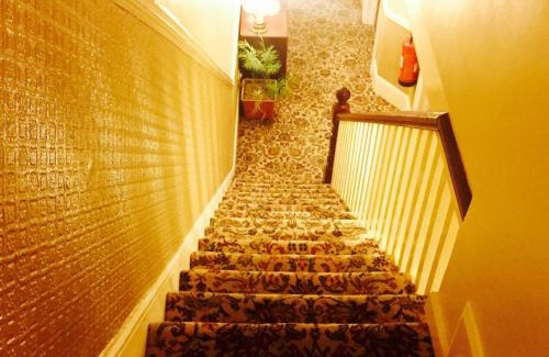 Westcliff-on-Sea Casa | Southend Inn Hotel - Close to Beach, Train Station & Southend Airport
