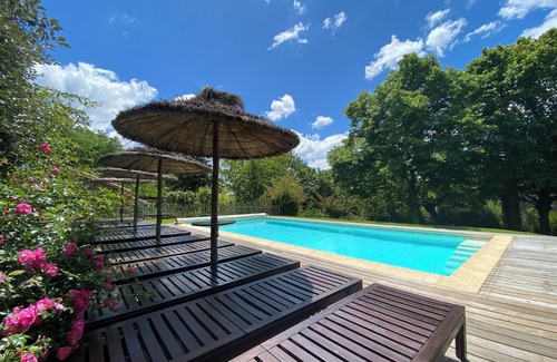 Sanilhac Casa | Casa para grupos con piscina en Sur de Francia ( Ardèche)