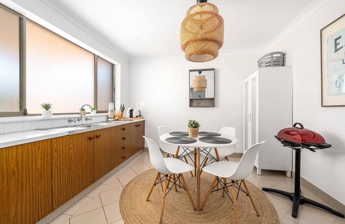 Vincentia Apartamento | Bahía de Belle Jervis del sur. Optus Sport. A / C, WiFi. 2 minutos a pie de playa