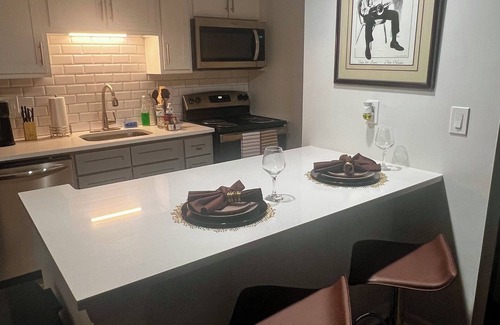 Huntsville Apartamento | Southern Charm & Hospitality in the Heart of the Rocket City!