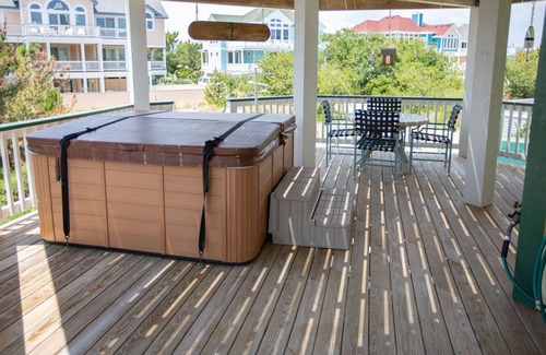 Buck Island Casa | Southern charm house in gated community with private heated pool & hot tub