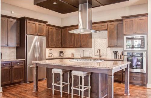 Hyde Park Casa | Southern Charm Meets Easy Convenience 5 mins to DT