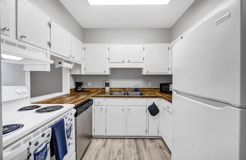 Dentsville Apartamento | Southern Comfort: 2BD/2BA near Downtown Columbia