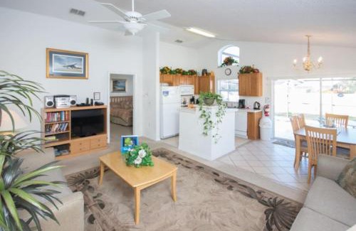Haines City Casa | Southern Dunes Villa Vacation Home