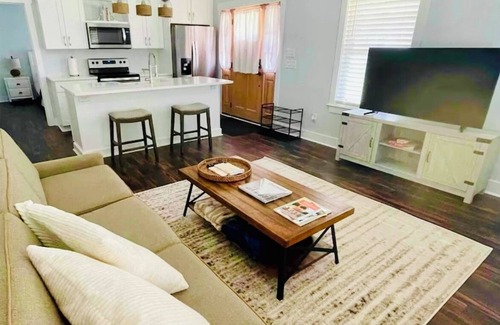 Mount Pleasant Cabaña | Southern Escape in Mt. Pleasant, SC – Close to Beaches & Historic Charleston!