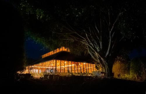 Periyur Hotel | Southern Panorama Campnoel Munnar