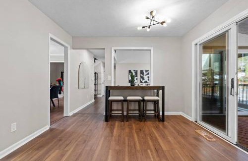 Southern Pines Casa | Southern Pines Getaway with Pool & Movie Theater!
