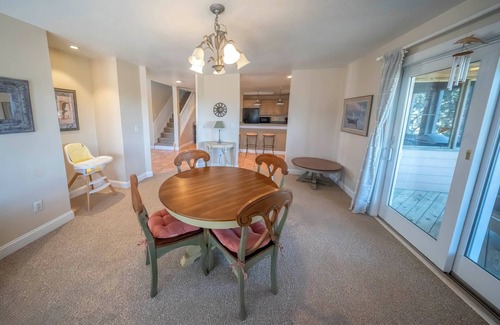 Sunset Village Casa | Southern Seasons – Pool, Hot Tub & Pet-Friendly