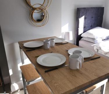 Didcot Apartamento | Southernwood - Wantage Road Apt 2