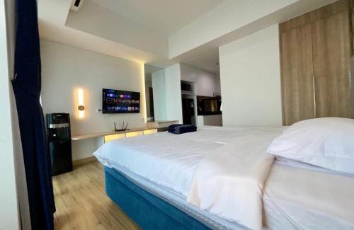 Jakarta Apartamento | Southgate Residence Pasar Minggu with Pool View