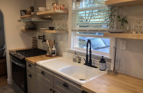 Onancock Cabaña | SOUTHSIDE COTTAGE ~No Cleaning Fee~