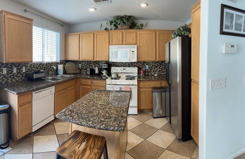 Enterprise Casa | Southwest Las Vegas Huge Bohemian Style Home!! - Few Minutes Away From Casino!!