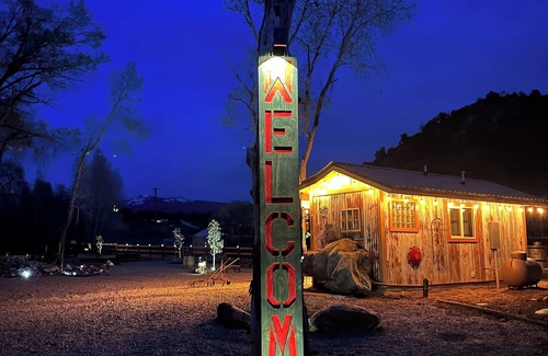 Mancos Cabina | Southwest Luxury Glamping- TDown Covered Wagon