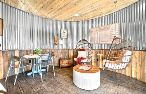 Fredonia Casa | Southwest Silo Stay- 1 Bedroom Near Zion & Bryce