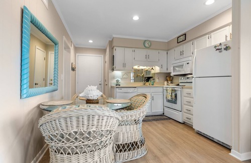 Morehead City Condominio | Southwinds J12 in Atlantic Beach, NC