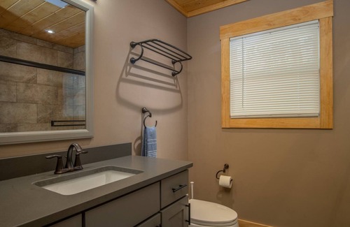 Brevard Casa | Southwood Cottage, luxe and stylish