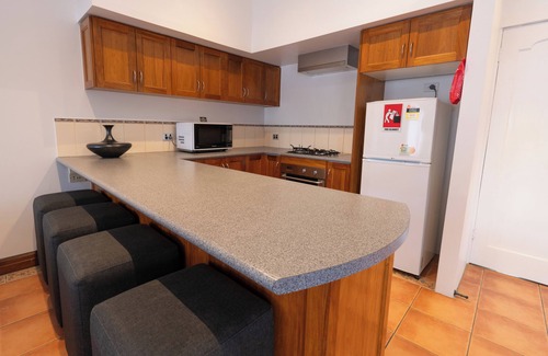 Golden Point Hotel | Sovereign Park Motor Inn