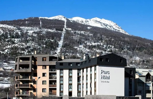 Briancon Apartamento | SOWELL HOTELS Le Parc & SPA**** - Junior Suite