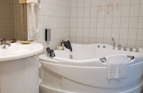Ljungbyhed Casa | Spångens Gästgivaregård