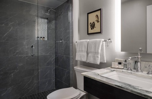 Manchester Hotel | Spa Access, Golf, and a Peaceful Village Stay in VT