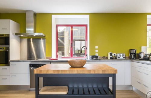 Saint-Laurent-de-Terregatte Cabaña | Casa rural con jardín, cerca de Mont St-Michel ¡Ideal para familias y teletrabajo!