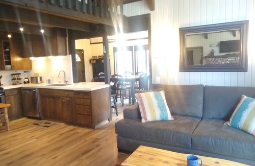 Big Bear Lake Chalet De Esquí | Spa | Near Lake & Village