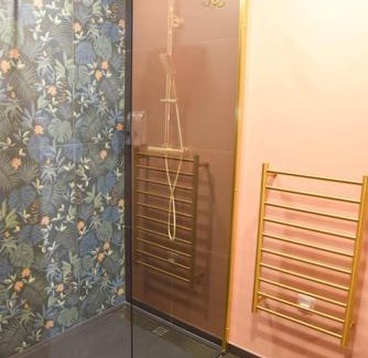 Calais Frethun Apartamento | SPA & SAUNA lin pour l'autre