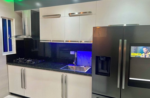 Santiago Province Apartamento | Spacious 3-bedroom apartment with AC, WiFi in amazing Santiago de los Caballeros