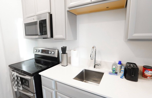 Haines City Casa | Space for 4 people near Legoland, Disney, and theme parks