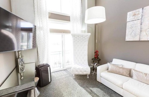 Belltown Apartamento | Space Needle Downtown Modern Top Story Penthouse