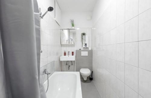 Frohnhausen Apartamento | SpaceStays Two-Room Suite WIFI Netflix