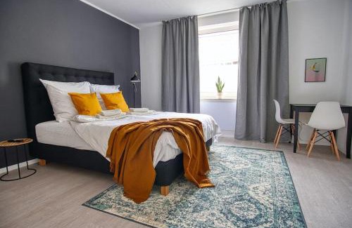 Frohnhausen Apartamento | SpaceStays Two-Room Suite WIFI Netflix