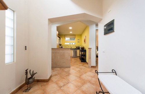 Maspalomas Chalet De Esquí | Amplio alojamiento en zona muy tranquila y cerca de todos los servicios