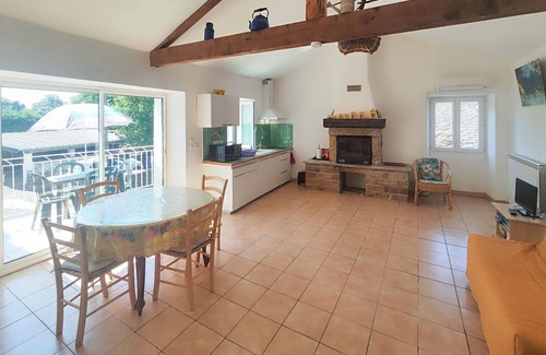 Brasc Casa | Spacieuse maison avec terrasse