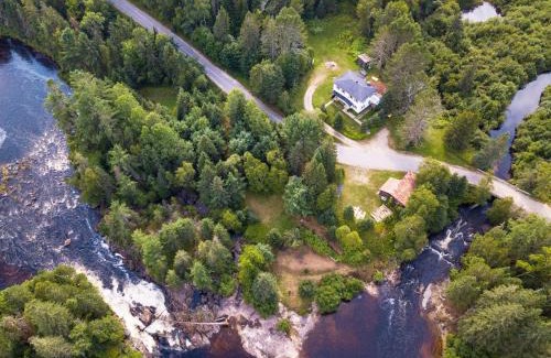 La Macaza Casa | Spacieuse propriété pour grande famille avec activités et spa 10 p