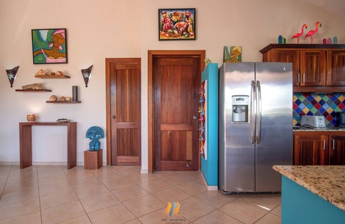 El Callejon Apartamento | Amplio apartamento - 2 HAB A/C - 2 baños-piscina-jardín-cerca de playas y centro