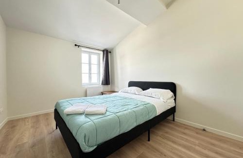 Riom Apartamento | Spacieux Appartement 8 Couchages en Centre de Riom N9