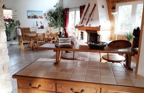Saint-Sorlin-d'Arves Apartamento | Spacieux duplex 8/9 personnes, ski aux pieds, parking privé, proche télésiège Soleil - FR-1-417-130